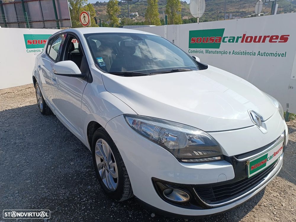 Renault Mégane 1.5 dCi Dynamique - 4