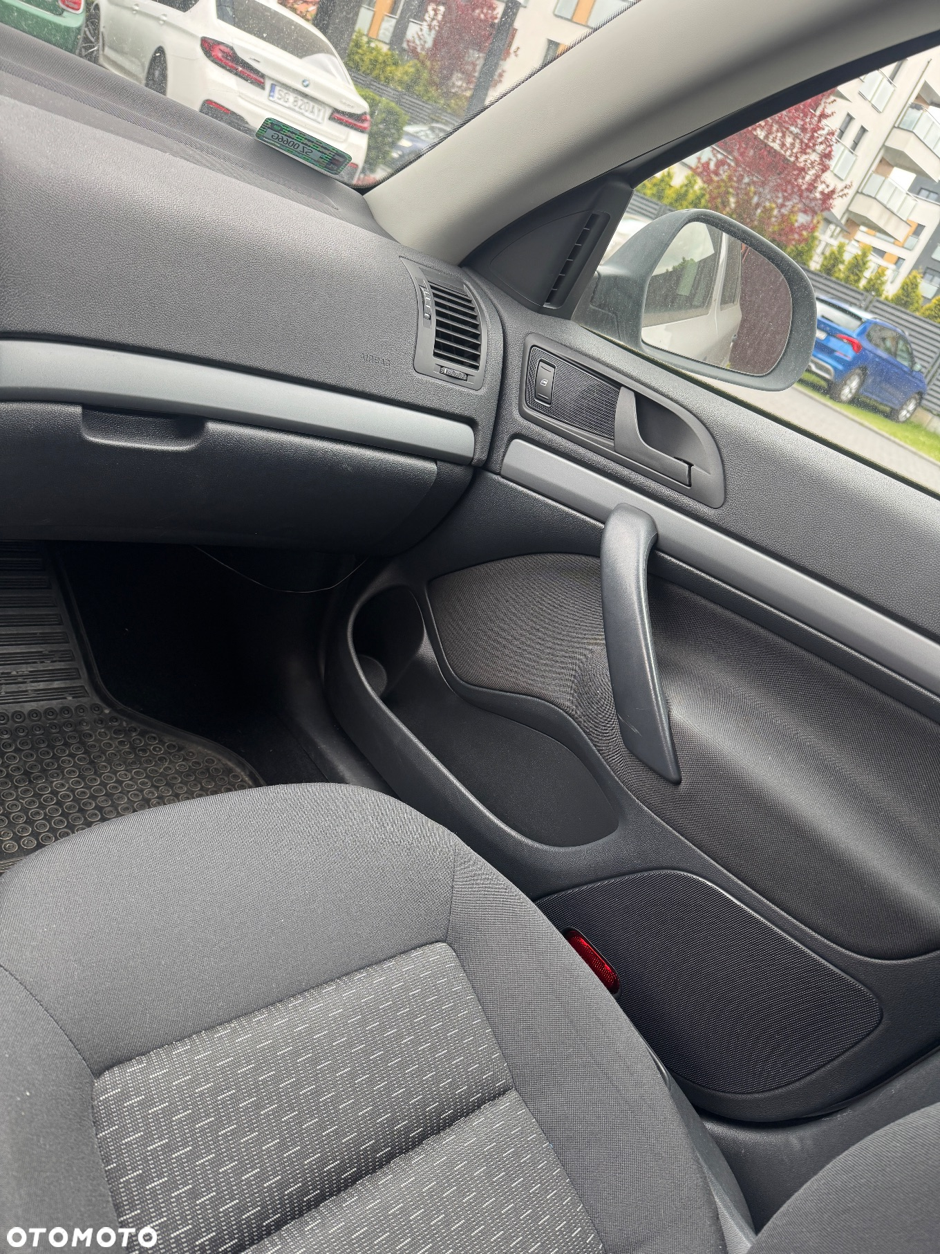 Skoda Octavia 1.6 TDI Active - 8