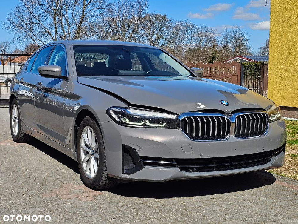 BMW Seria 5 520d Sport - 1