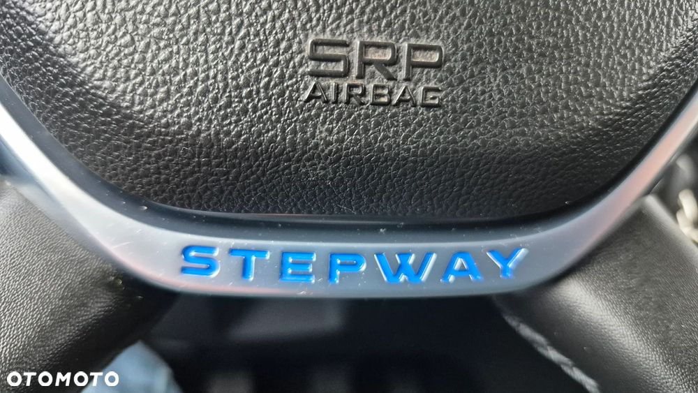 Dacia Lodgy TCe 130 GPF (7-Sitzer) Stepway - 6