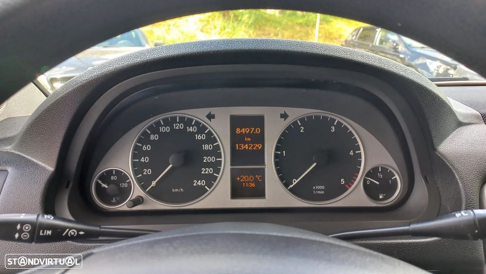 Mercedes-Benz B 180 CDI Autotronic Special Edition - 9