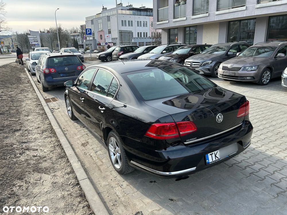Volkswagen Passat 1.8 TSI Comfortline - 4