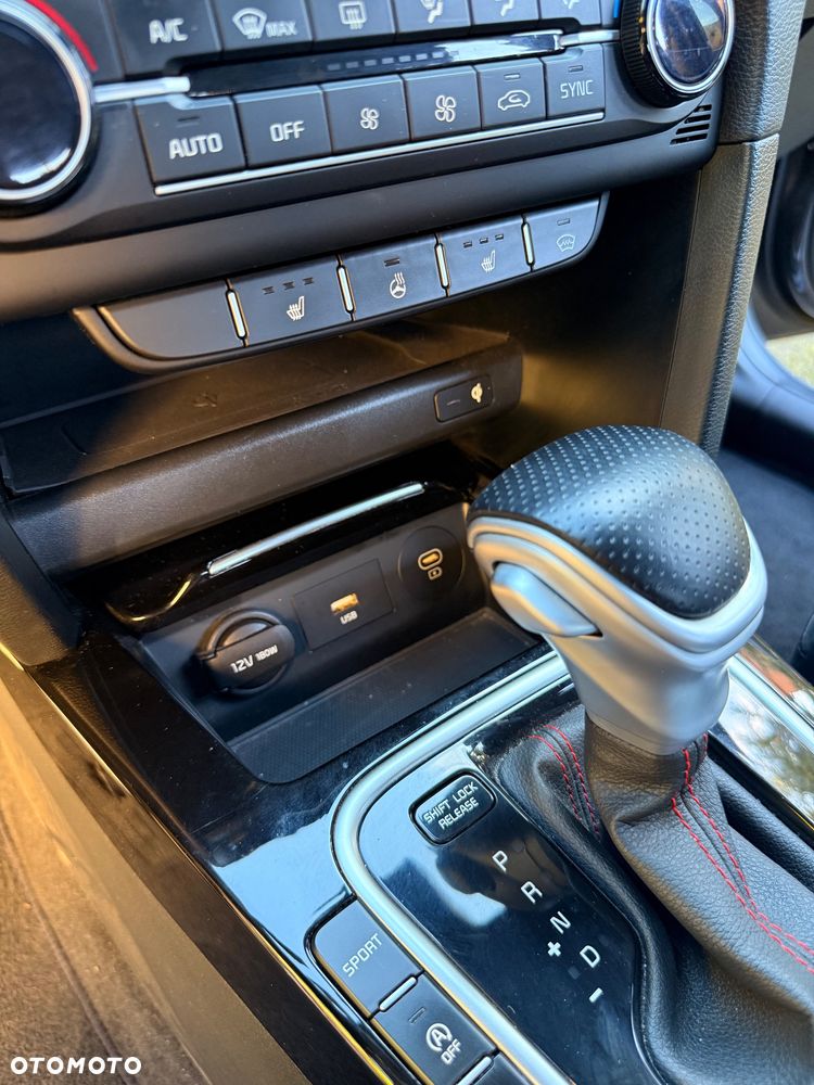 Kia ProCeed - 21