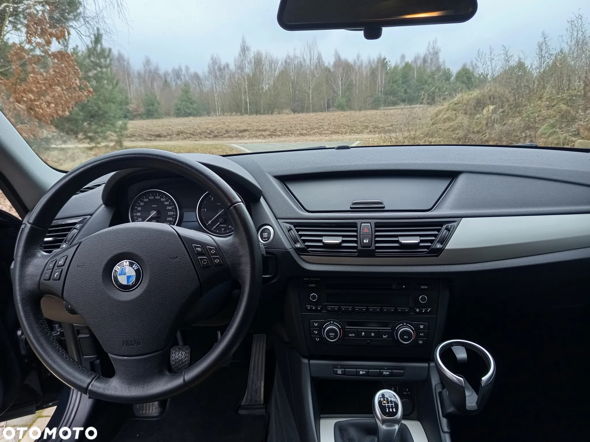 BMW X1 - 26