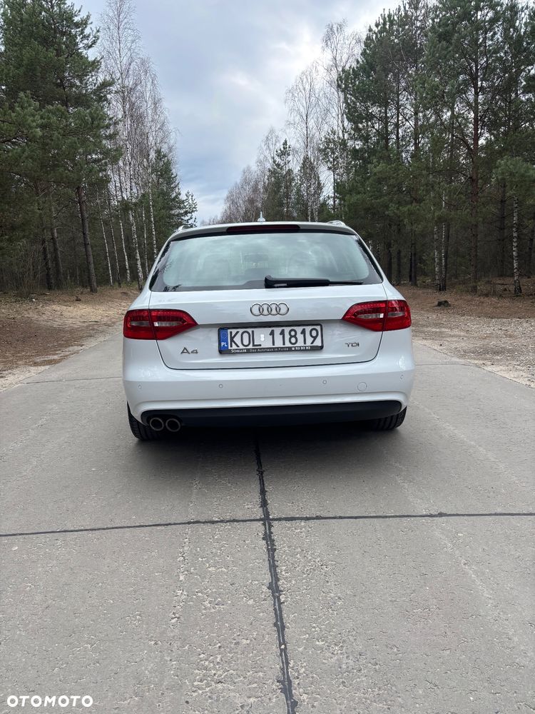 Audi A4 Avant 2.0 TDI DPF multitronic Attraction - 5