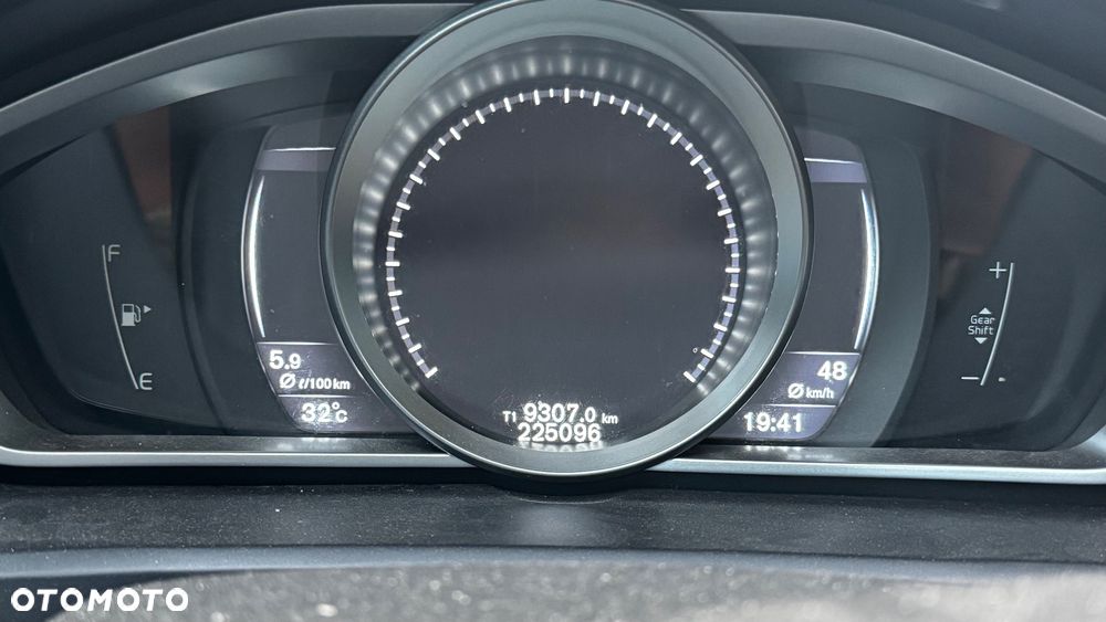 Volvo V40 D3 - 7