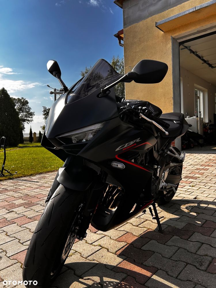 Honda CBR - 2