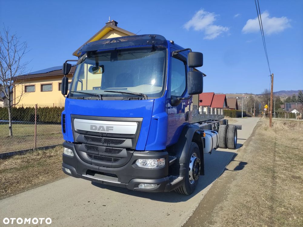 DAF LF 18.320 Kontener 20 palet - 7