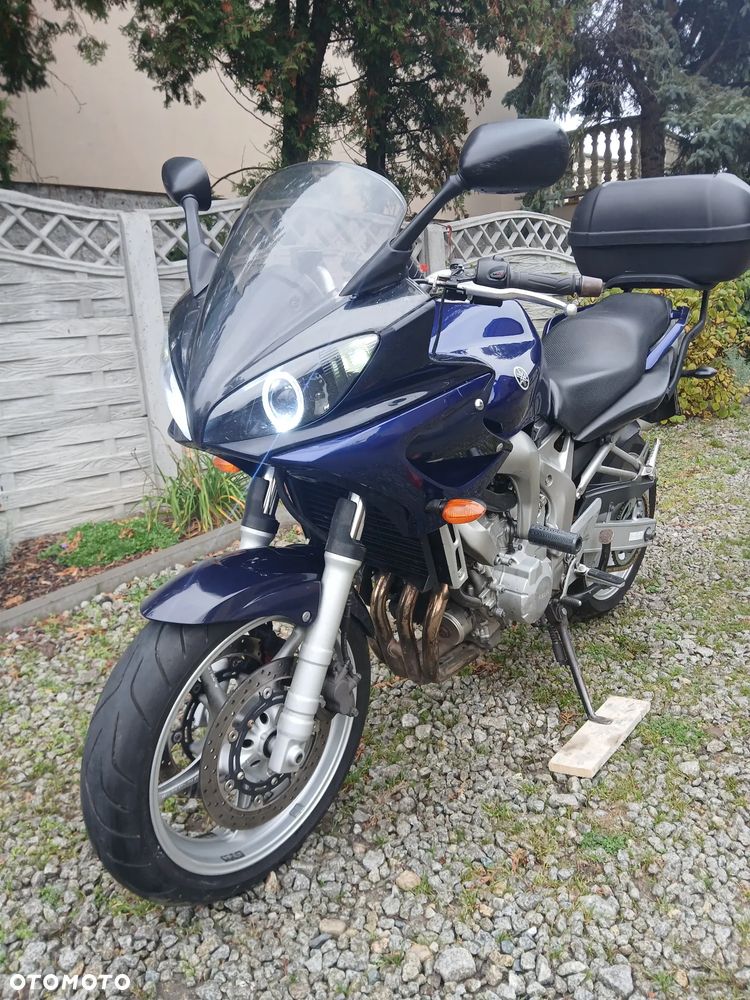Yamaha FZ6 - 1