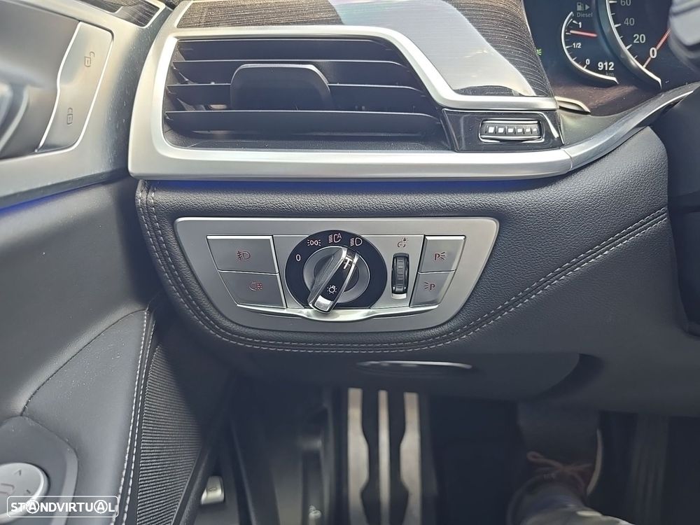 BMW 730 d Auto - 24