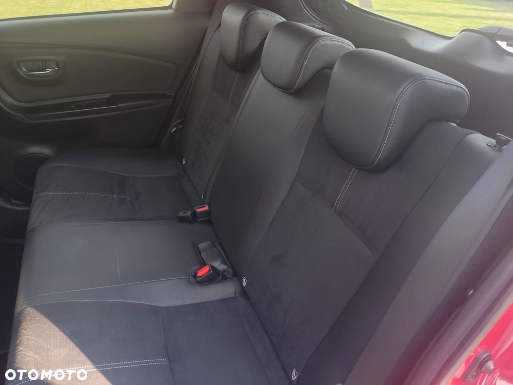 Toyota Yaris - 15