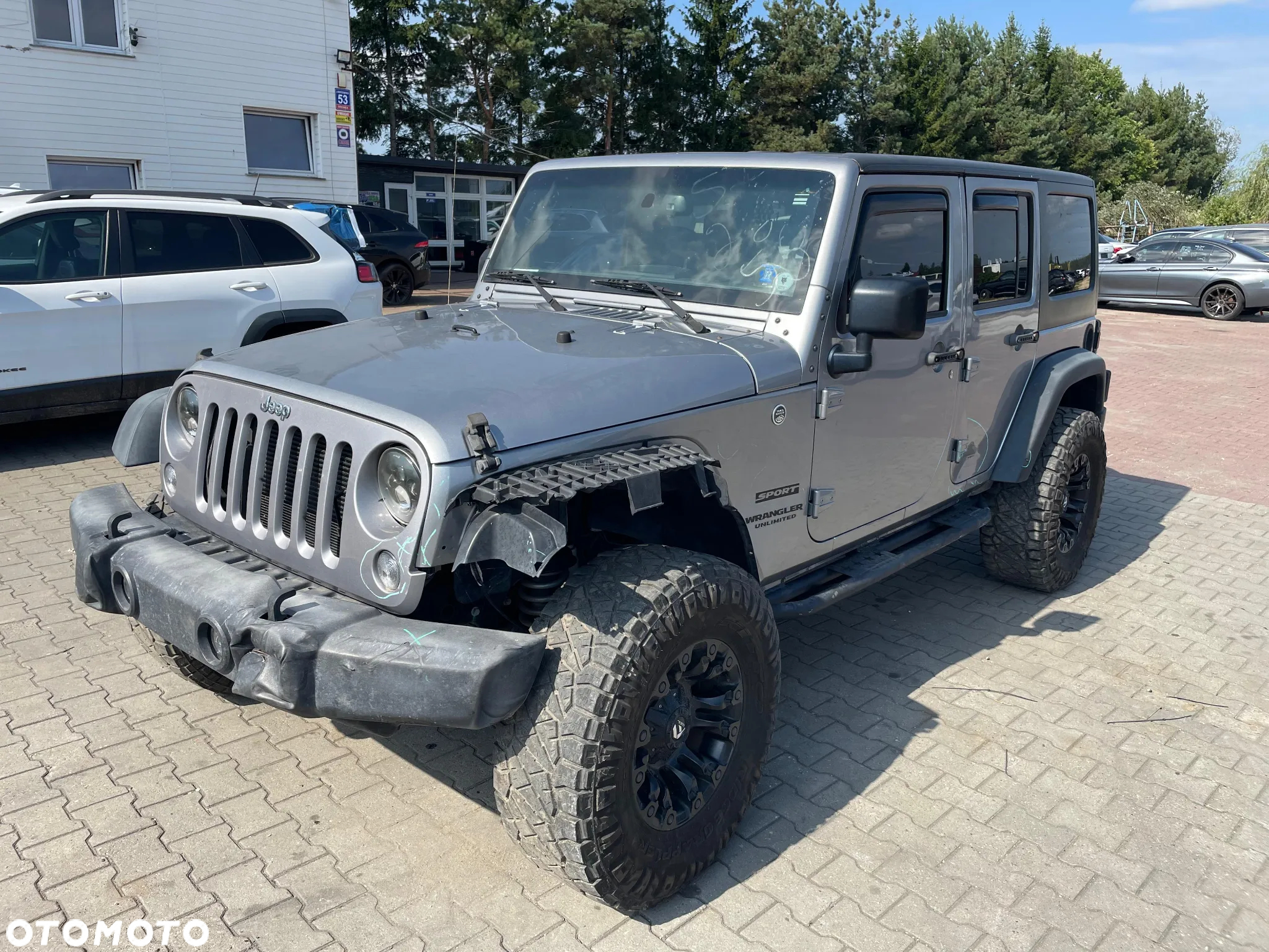 Jeep Wrangler - 9