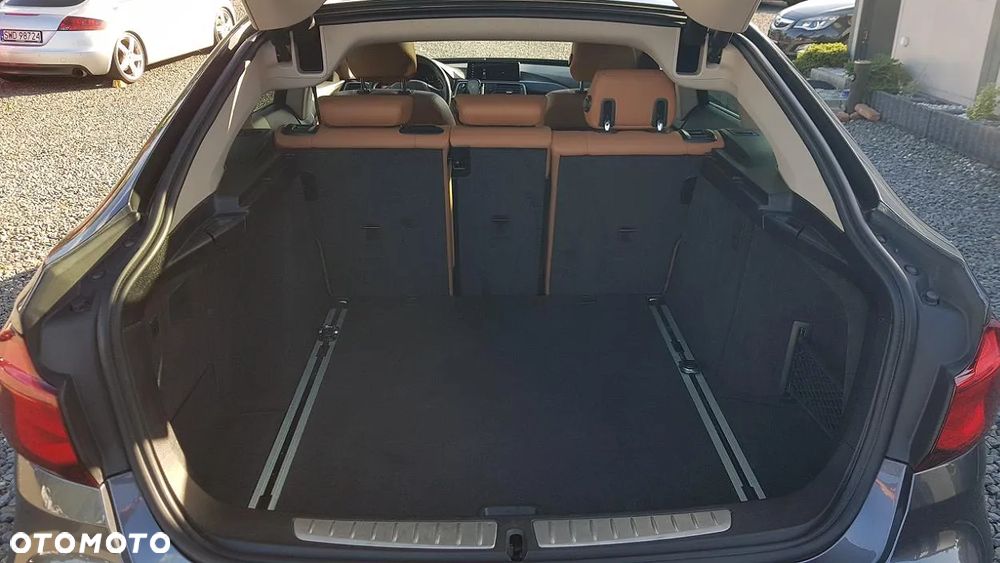 BMW 3GT 320d Luxury Line - 14