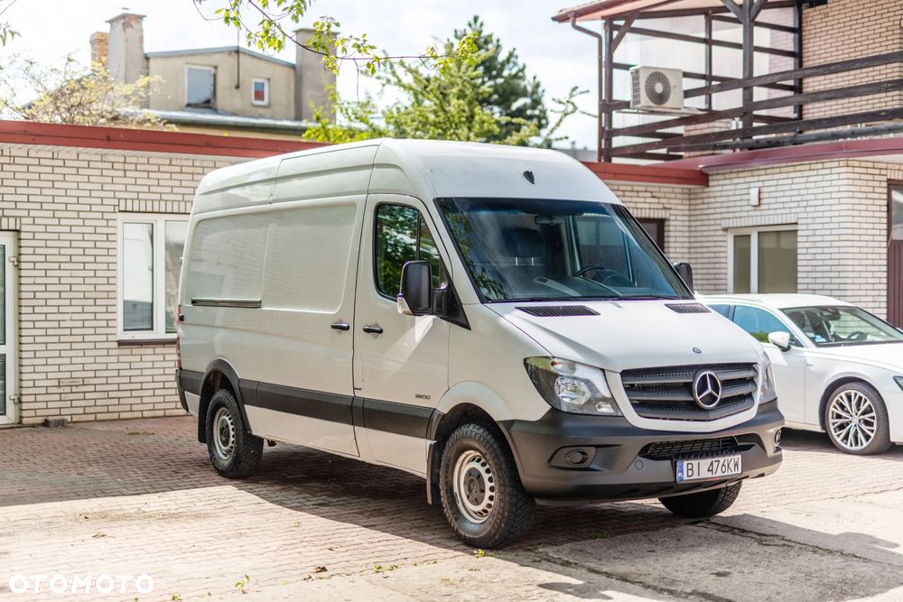 Mercedes-Benz Sprinter 319 W906 FL - 1