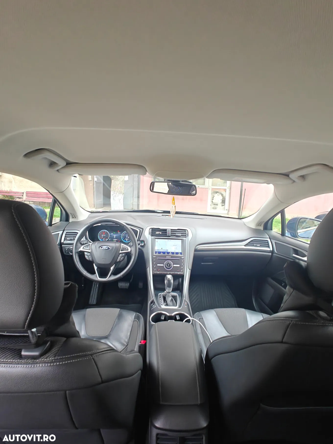 Ford Mondeo 2.0 TDCi Powershift AWD Titanium - 7
