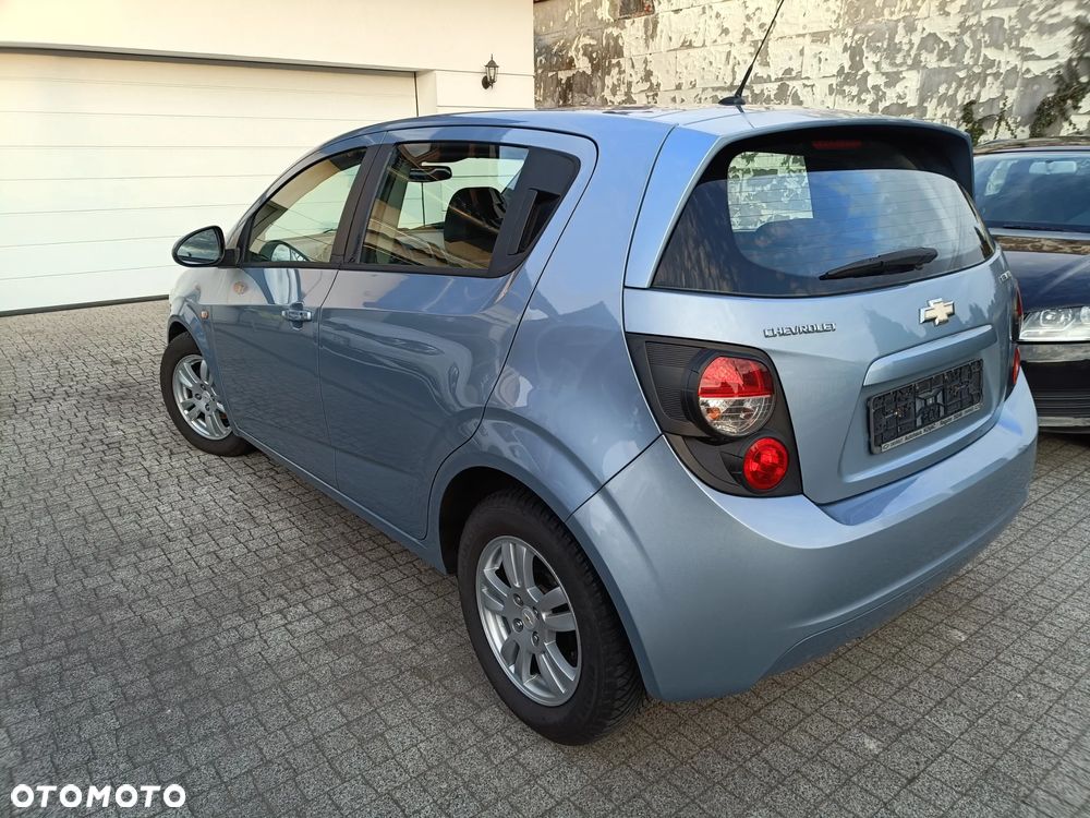 Chevrolet Aveo 1.4 LTZ - 3