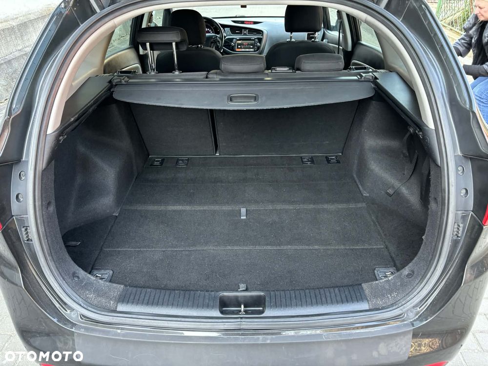 Kia Ceed 1.6 CRDi Business Line - 12