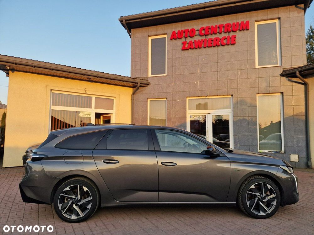 Peugeot 308 1.6 Hybrid PHEV Allure EAT8 - 3