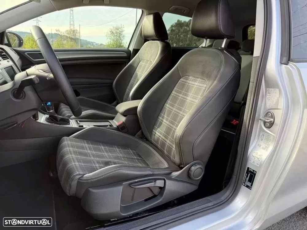 VW Golf 1.6 TDI BlueMotion DSG Cup - 25