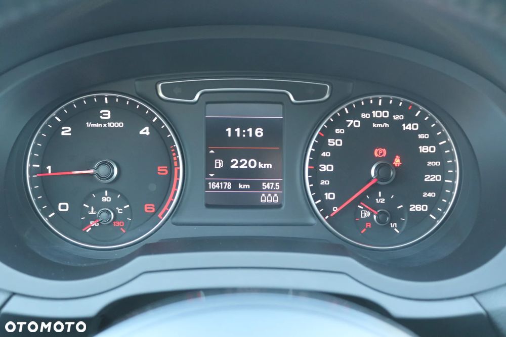 Audi Q3 2.0 TDI Quattro - 38