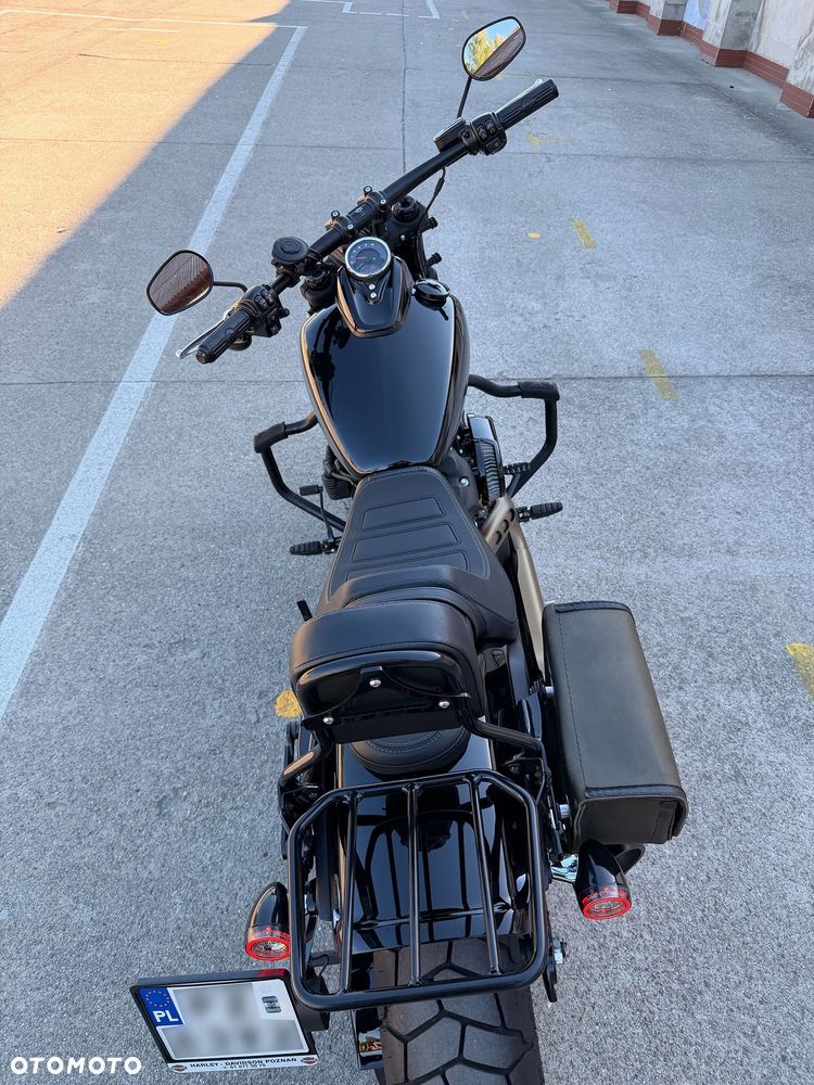 Harley-Davidson Softail Fat Bob - 11