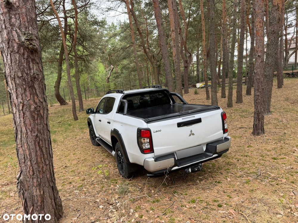 Mitsubishi L200 2.2 d DC Stark Basic - 23