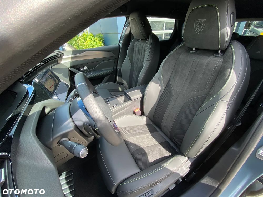 Peugeot 308 1.5 BlueHDi GT Exclusive S&S EAT8 - 20