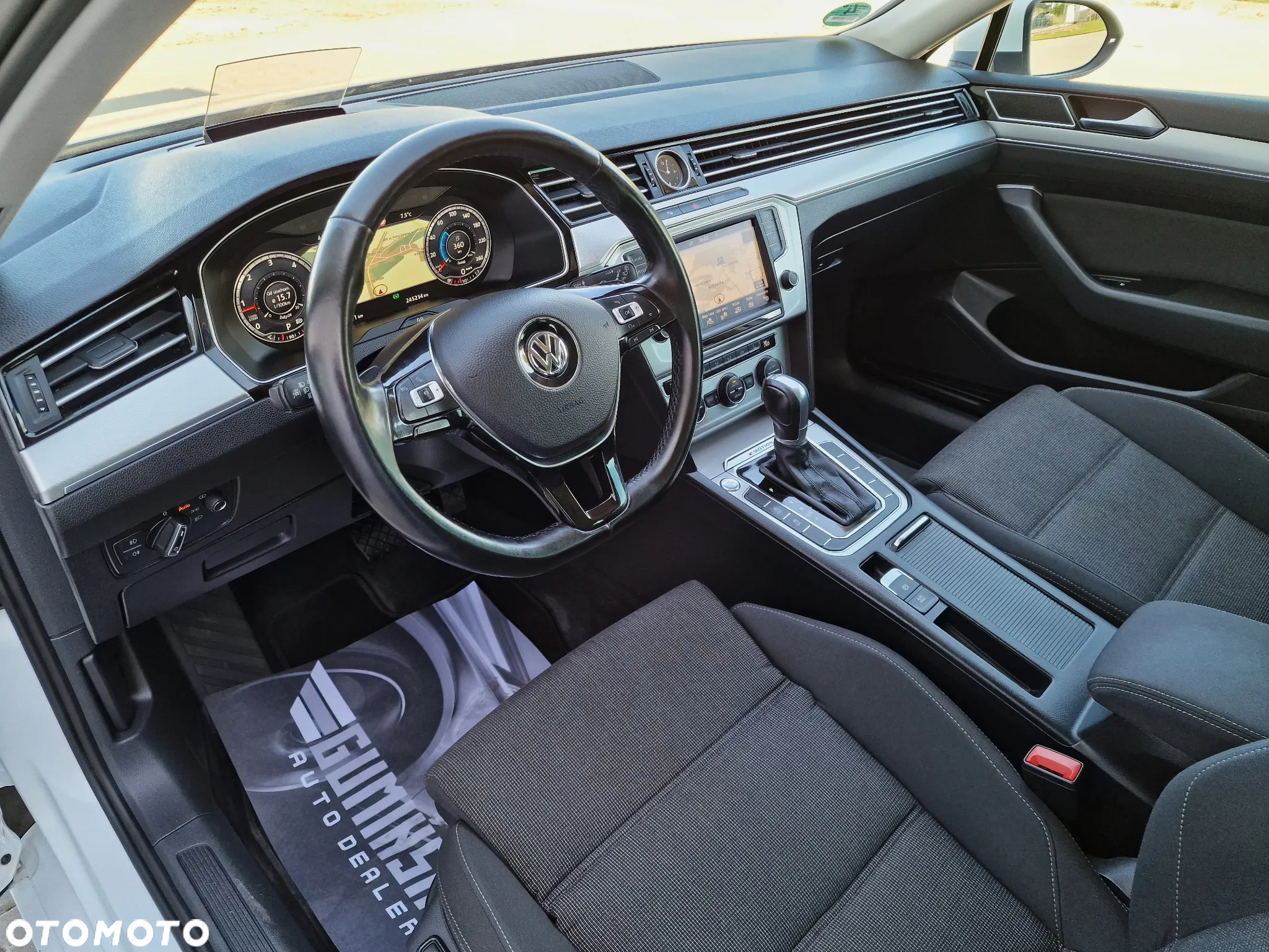 Volkswagen Passat 2.0 TDI BMT 4Mot Highline DSG - 22