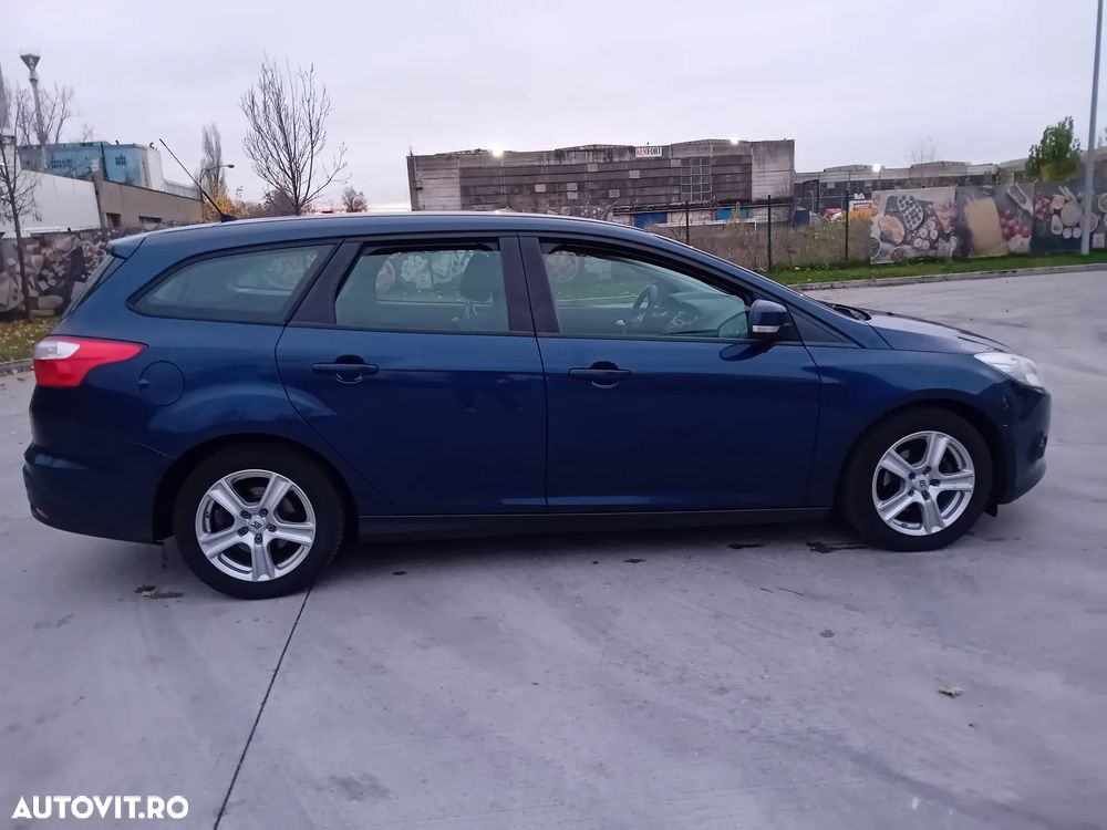 Ford Focus Turnier 1.6 TDCi DPF Start-Stopp-System Business - 22