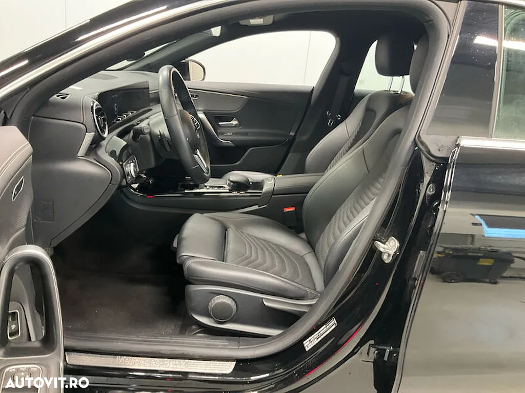 Mercedes-Benz CLA - 10