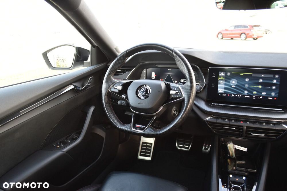 Skoda Octavia 2.0 TDI RS DSG - 10