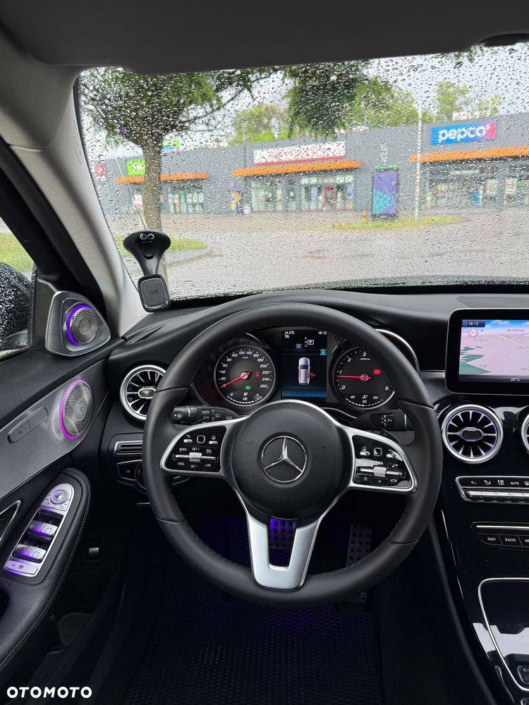 Mercedes-Benz Klasa C 220 d 9G-TRONIC - 11