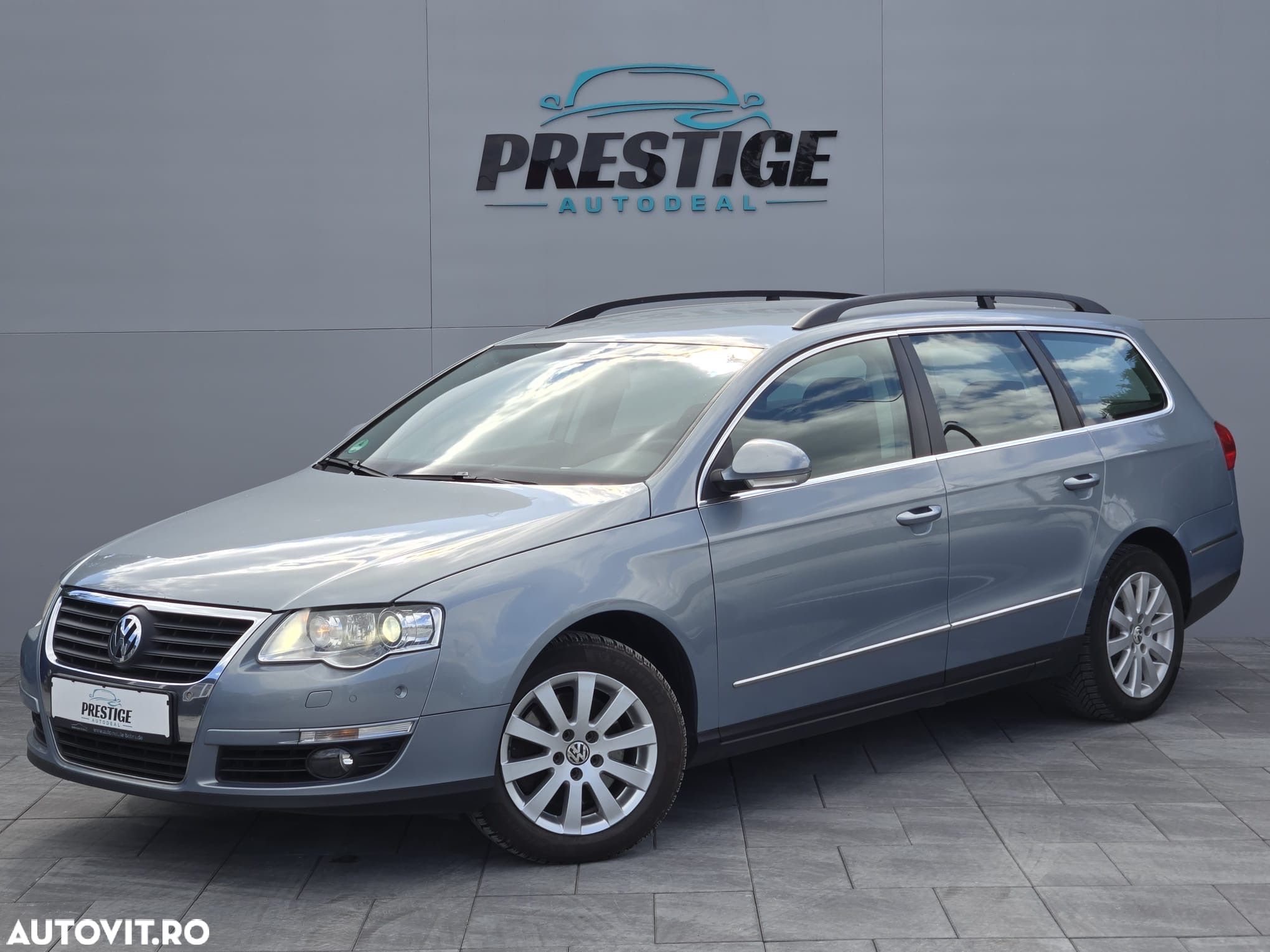 Volkswagen Passat Variant 2.0 TDI Blue TDI DSG Comfortline - 1