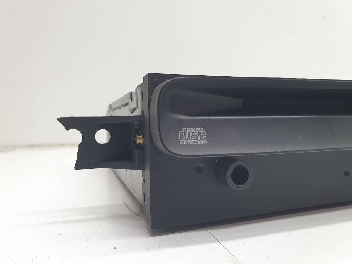 ZMIENIARKA PŁYT CD NISSAN PRIMERA P12 28185BA010 - 3
