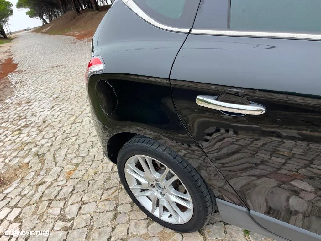 Lancia Delta 1.6 M-Jet Platino - 18