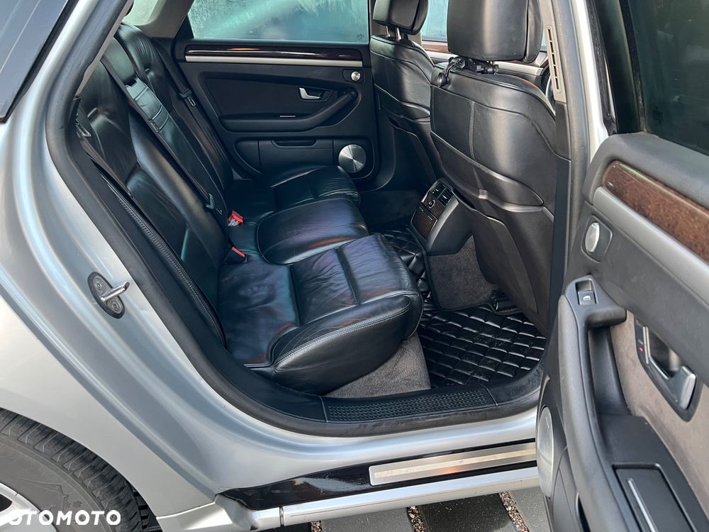 Audi A8 4.2 TDI Quattro - 16