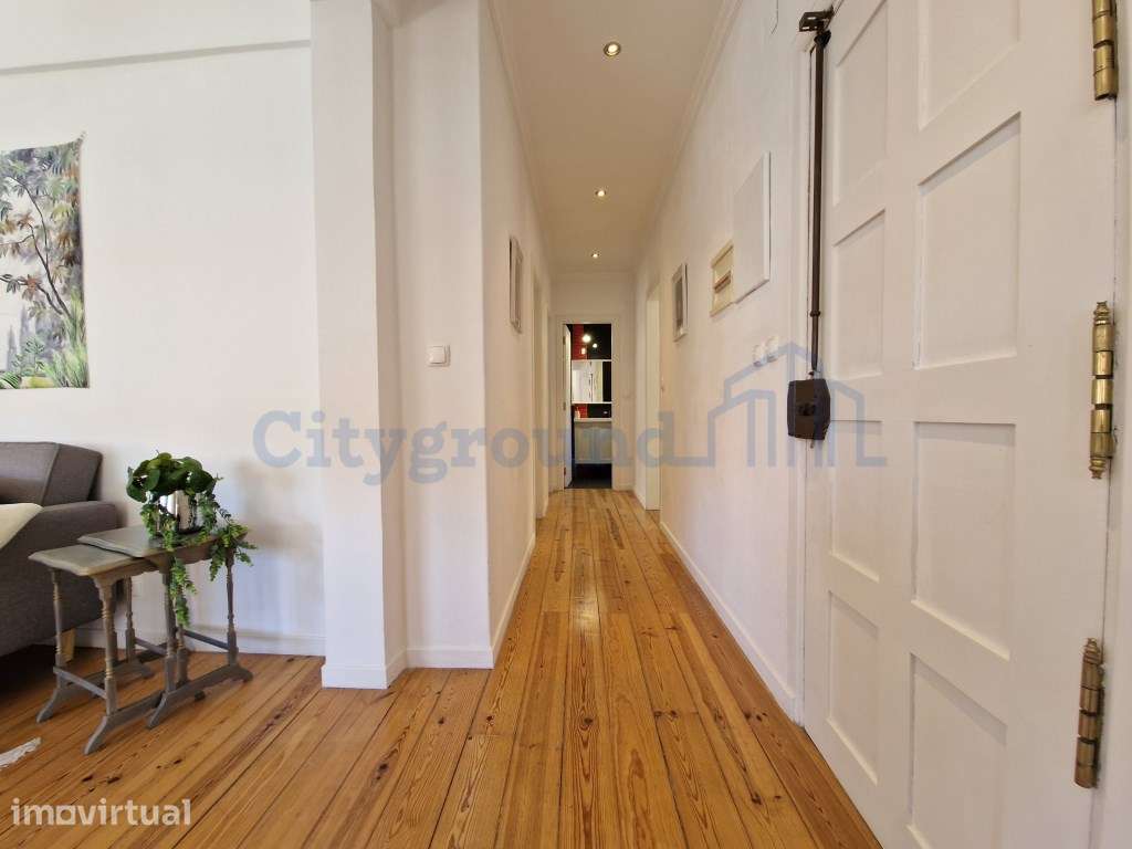 Apartamento T2 na Graça mobilado com varanda - Grande imagem: 5/20