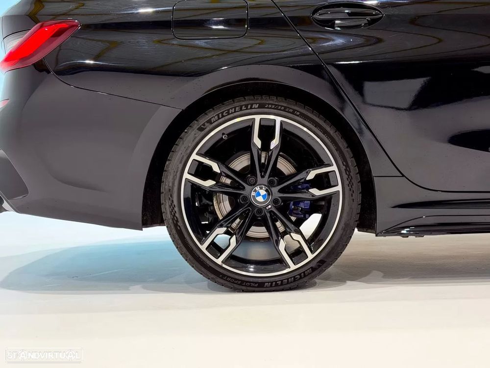 BMW 320 d Pack M Auto - 25