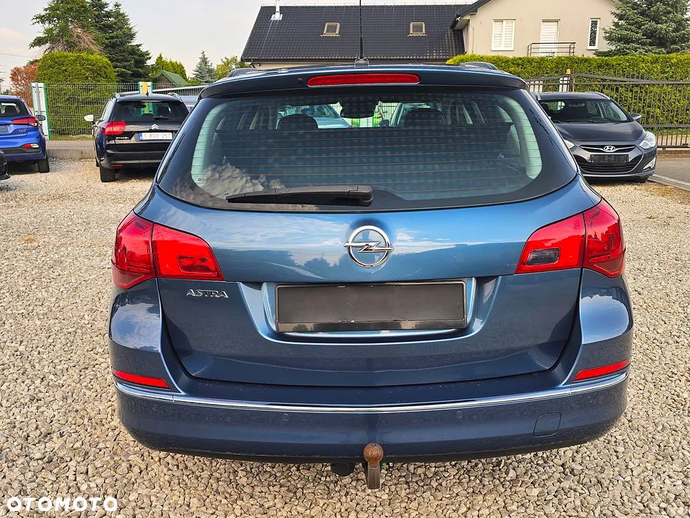 Opel Astra 1.4 Turbo Cosmo - 10