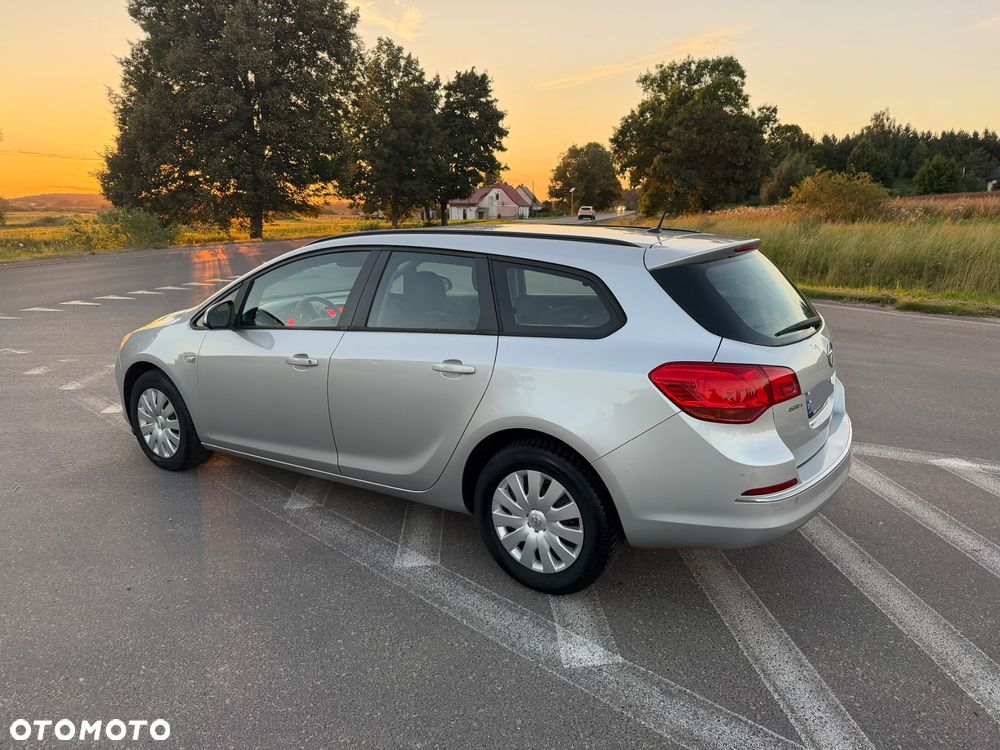 Opel Astra 1.7 CDTI Enjoy - 19