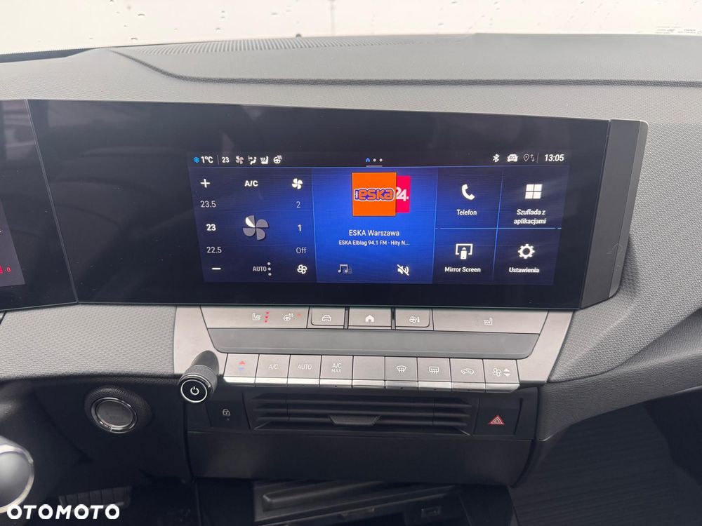 Opel Astra 1.2 T Edition S&S - 9