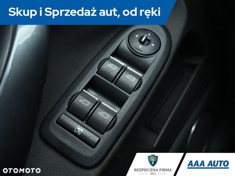Ford Kuga - 15
