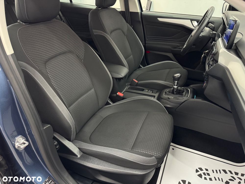 Ford Focus 1.5 TDCi DPF Start-Stopp-System Business - 29