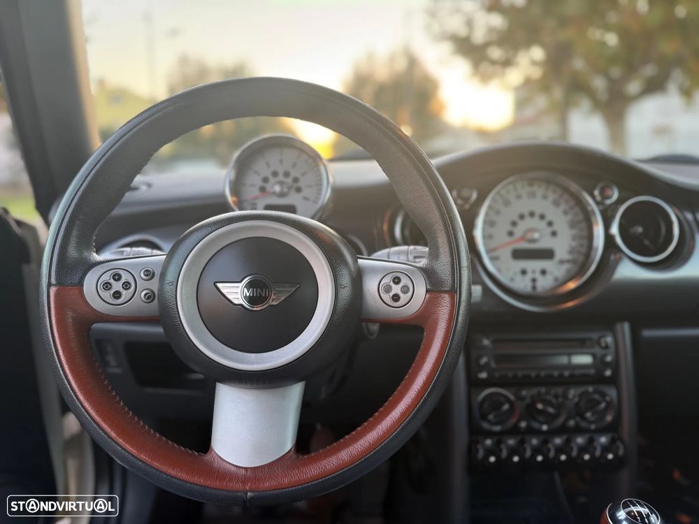 MINI Cabrio Cooper - 9