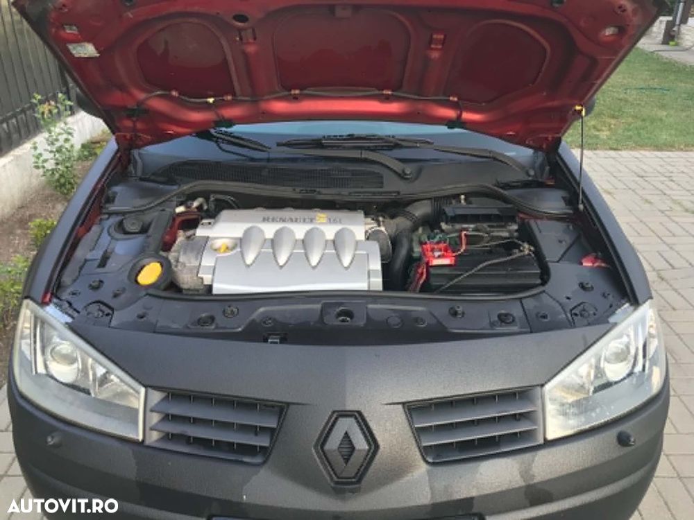 Renault Megane II 1.6 Influence - 6