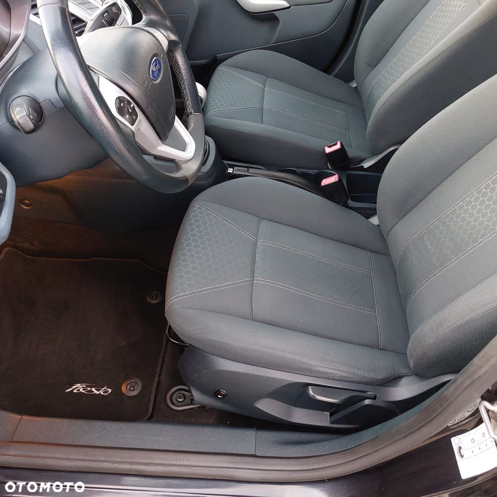 Ford Fiesta 1.25 Titanium EU5 - 26