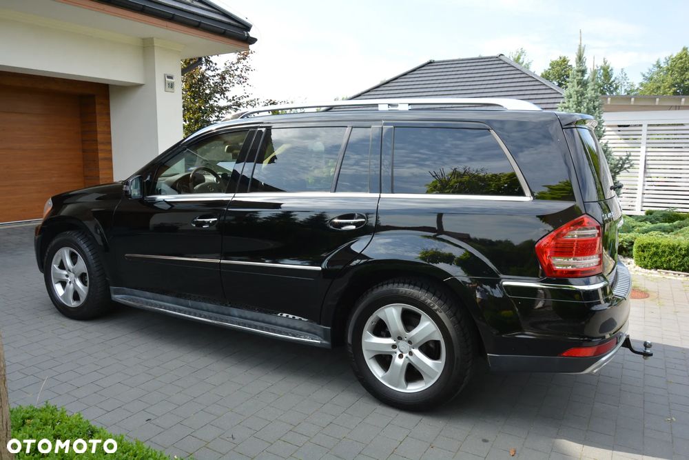 Mercedes-Benz GL 450 4Matic 7G-TRONIC - 12