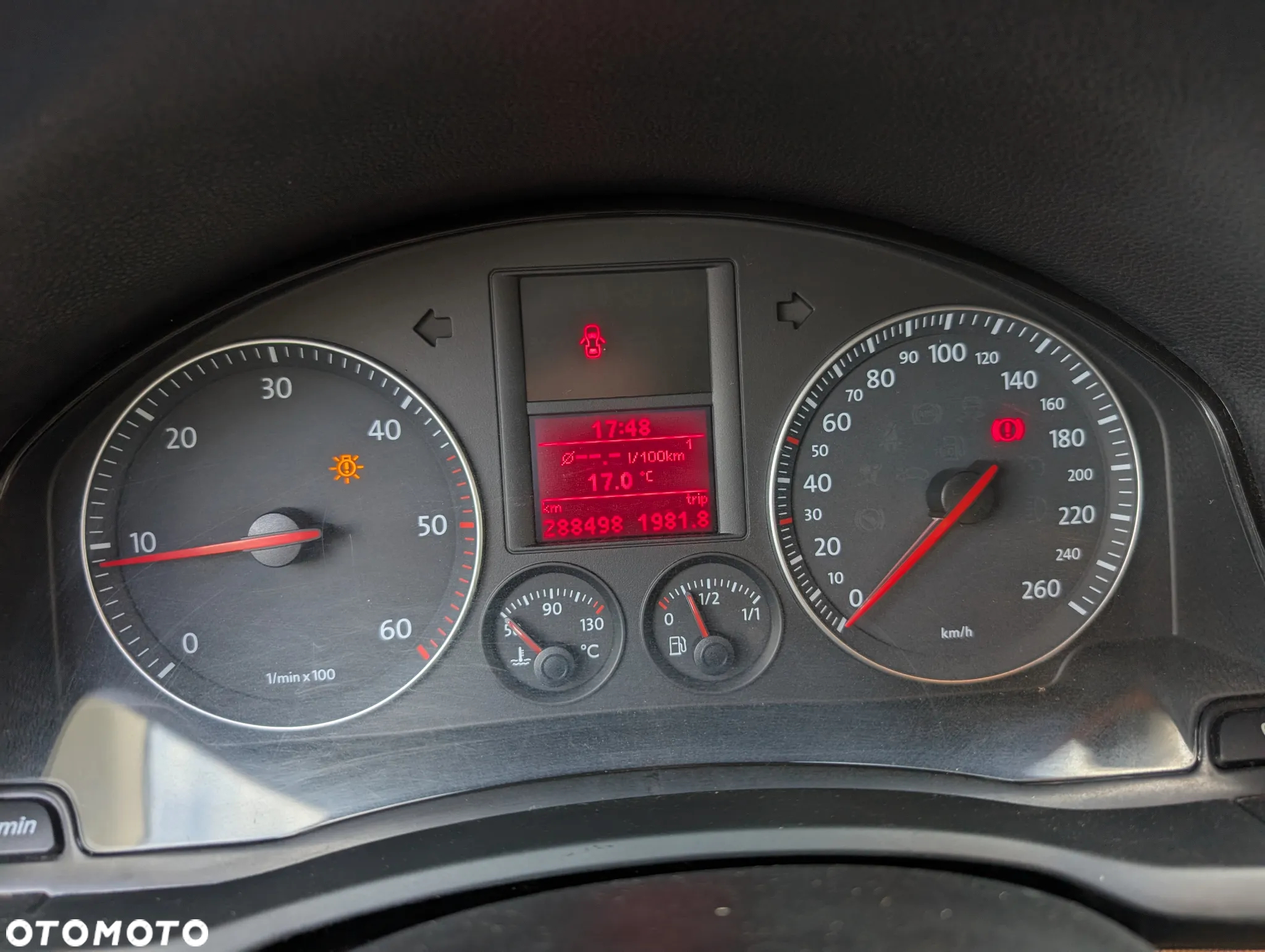 Volkswagen Jetta 1.9 TDI Comfortline - 14