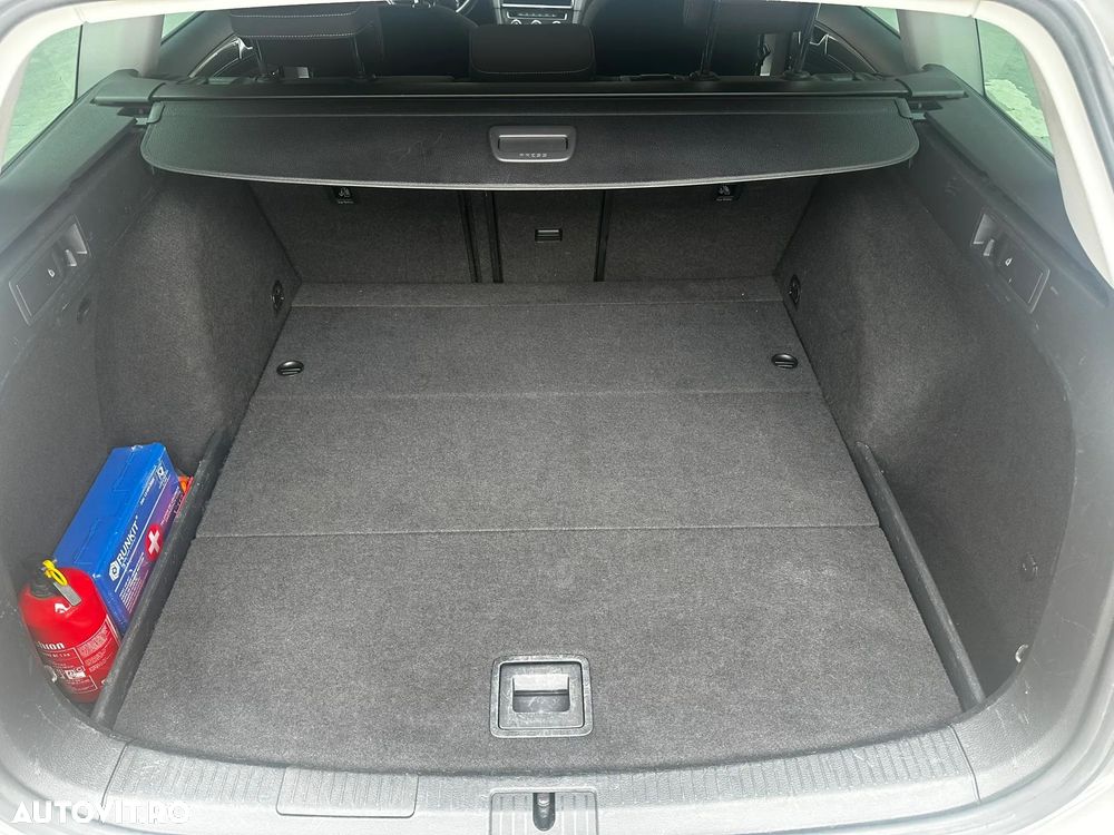 Volkswagen Golf 2.0 TDI DPF BMT DSG GTD - 16