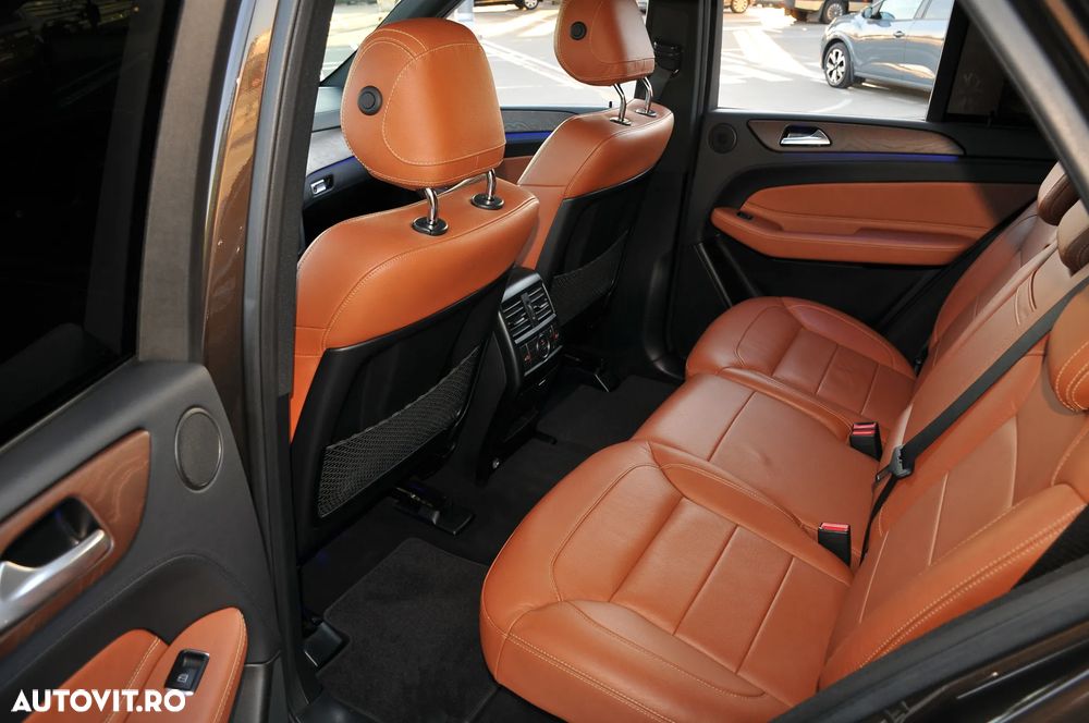 Mercedes-Benz GLE - 14